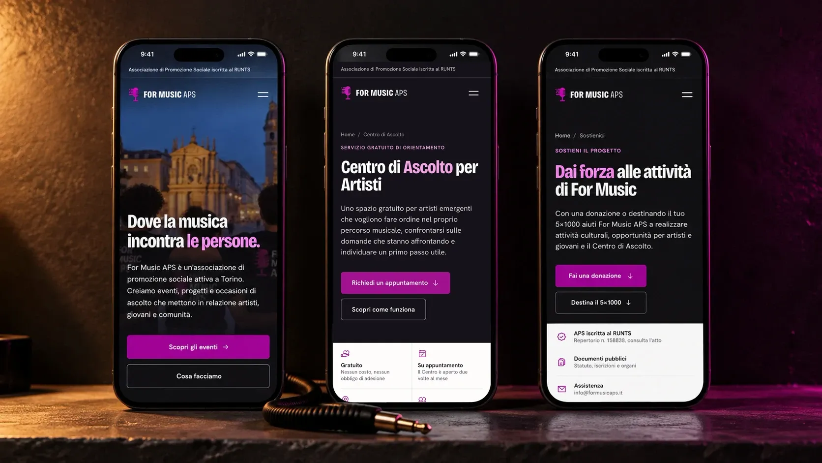Tre smartphone con la homepage, il Centro di Ascolto e la pagina Sostienici di For Music APS